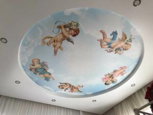 Фотография LuxPotolok 1